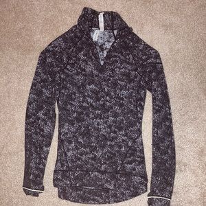 Lululemon pullover